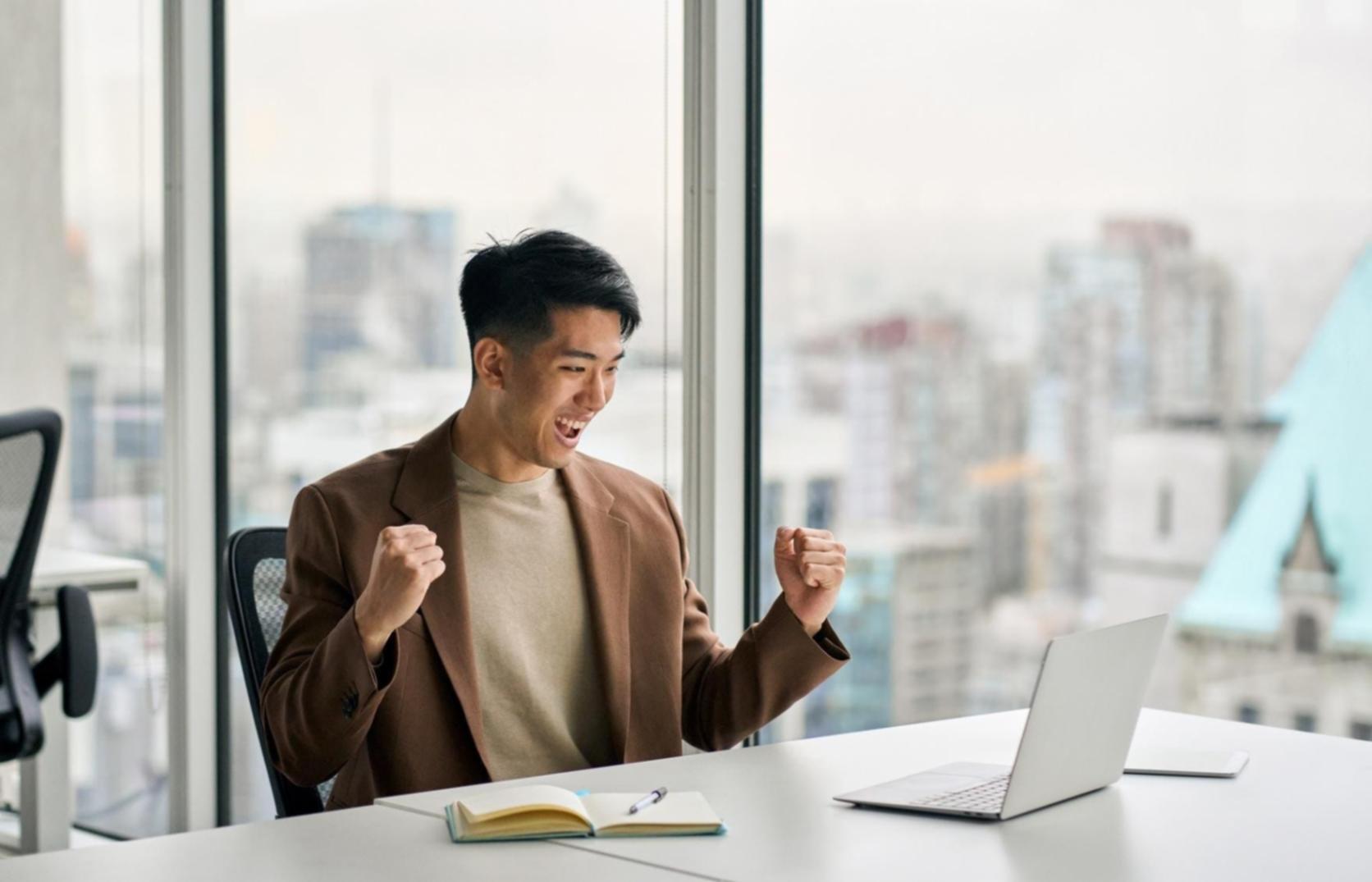 Cash flow projection graph showing seasonal business patterns